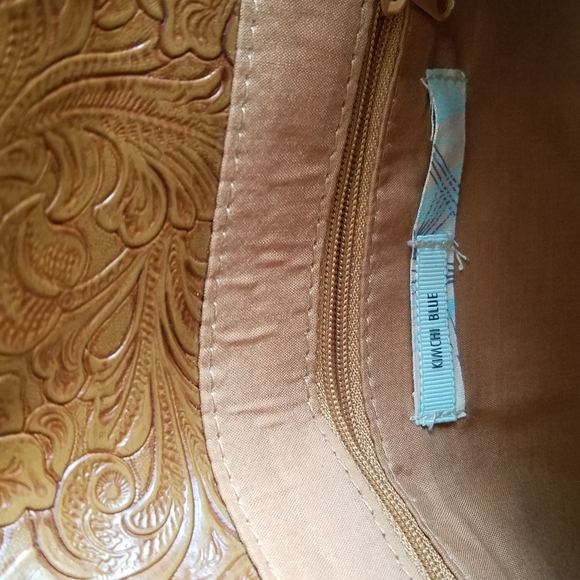 Kimchi Blue Embossed Envelope Clutch/Wristlet - Picture 6 of 8